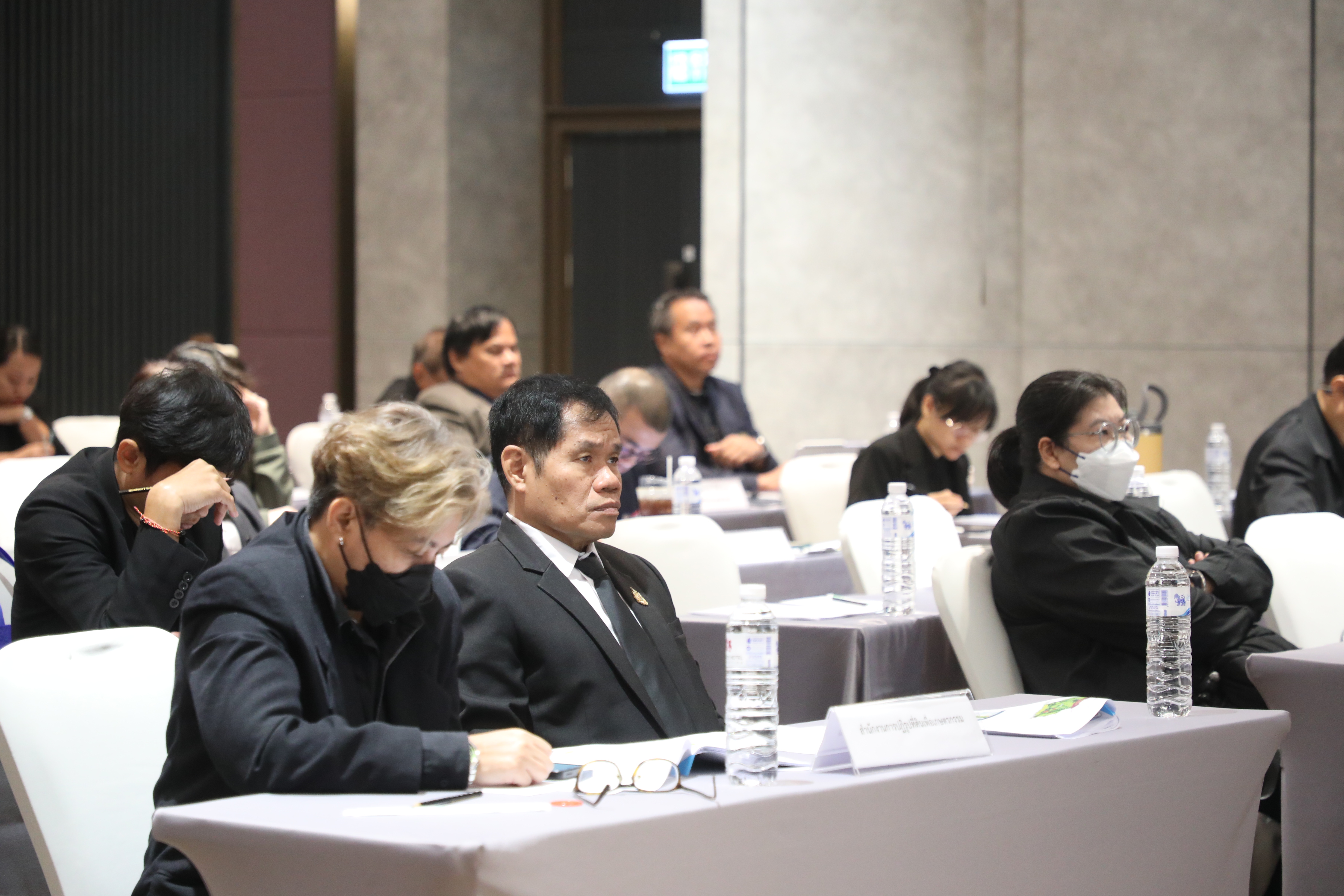 title - ส.ป.ก. ร่วมประชุมการนำเสนอรายงานติดตาม ตรวจสอบ และประเมินผลการใช้ที่ดินของประเทศไทยให้เหมาะสมกับสภาพที่ดินและศักยภาพที่ดิน ภาคตะวันออกเฉียงเหนือ